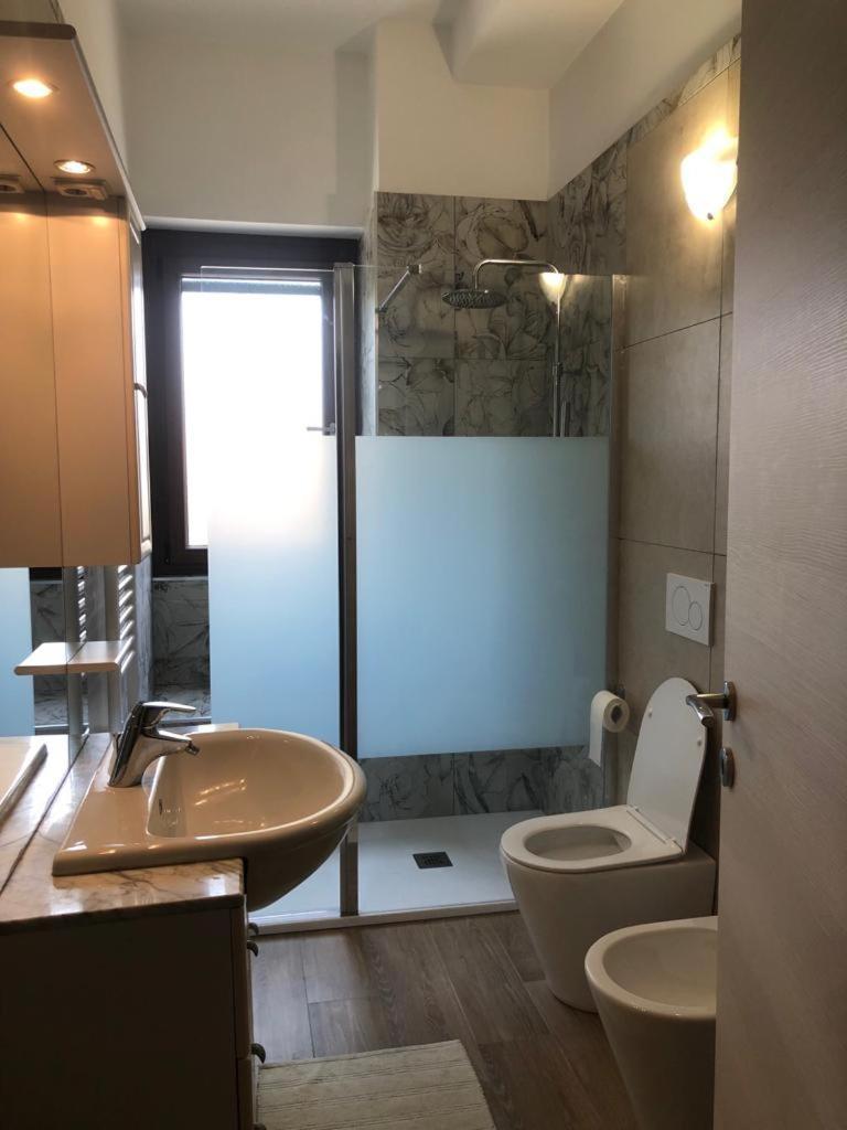 Stanze Private In Villa Turin Luaran gambar