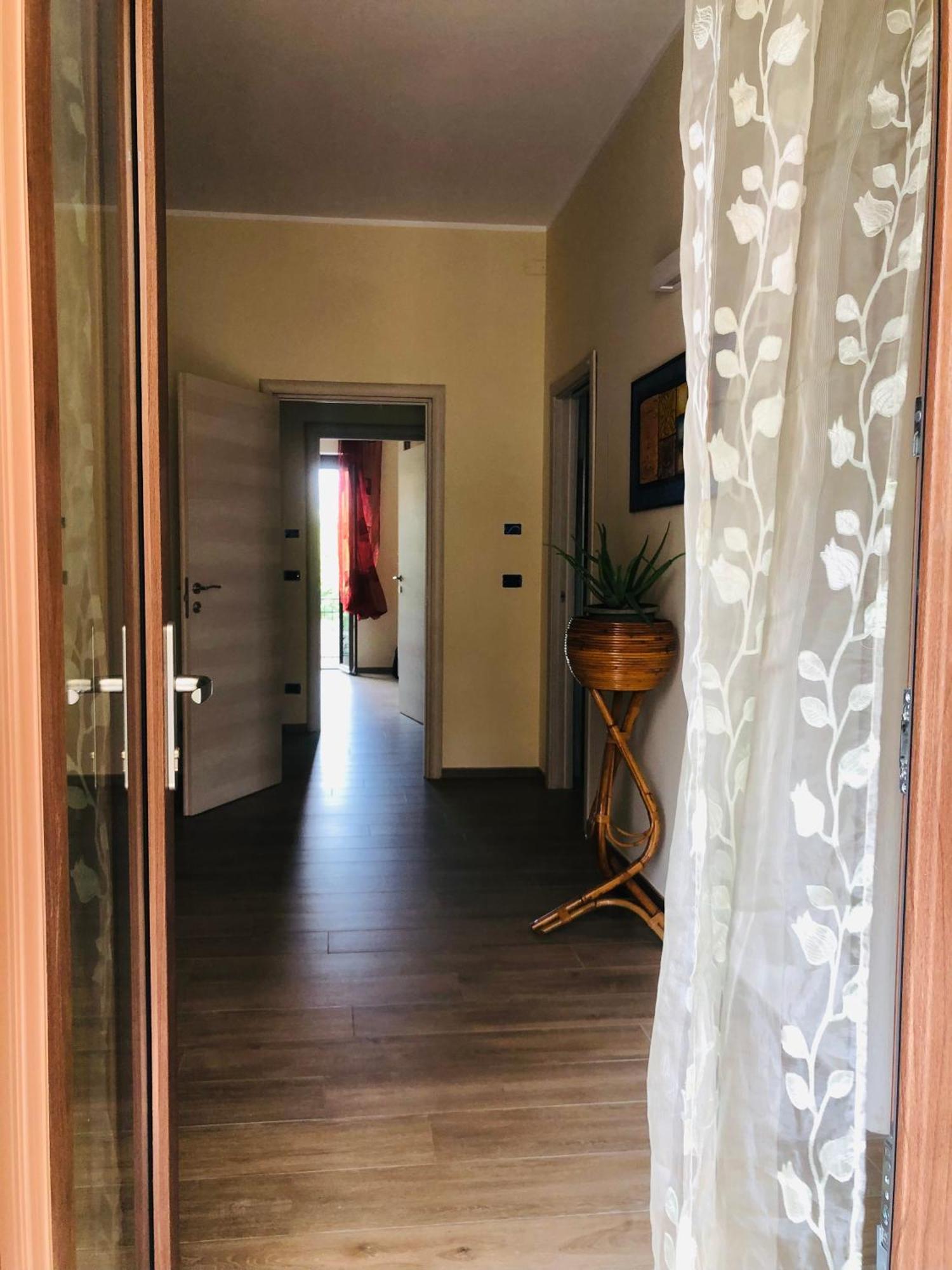 Stanze Private In Villa Turin Bilik gambar
